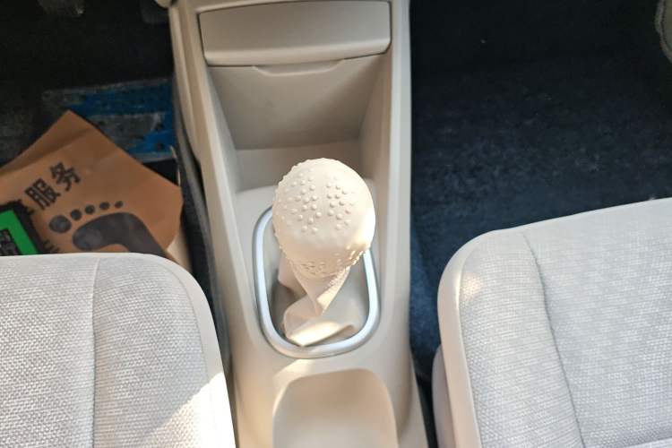 Used Venucia D50 2015 1.6L Manual Fashion Edition