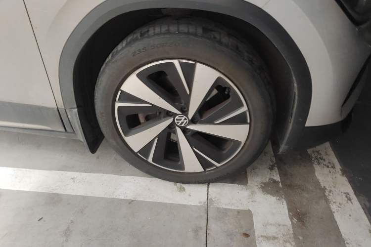 Used Volkswagen ID.6 X 2021 Pro Smart Long-Range Edition
