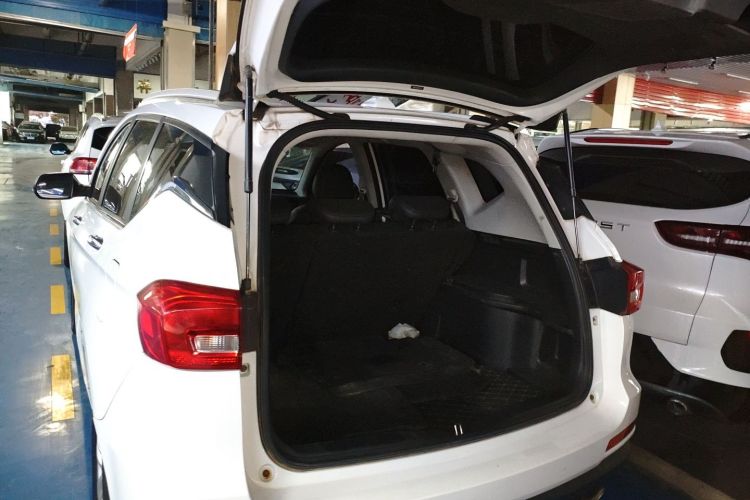 Used Haval M6 2019 1.5T Manual Two-Wheel Drive Elite Version China VI Standard