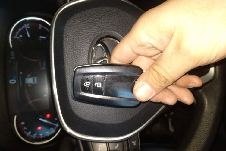 Used Toyota RAV4 2021 2.0L CVT 4x4 Trend Edition
