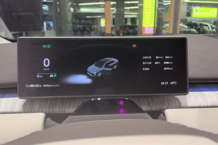 Used Nio ET7 2024 100kWh Executive Signature Edition
