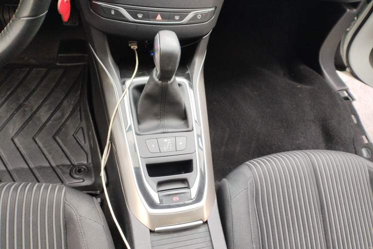 Used Peugeot 408 2014 1.8L Automatic Luxury Edition
