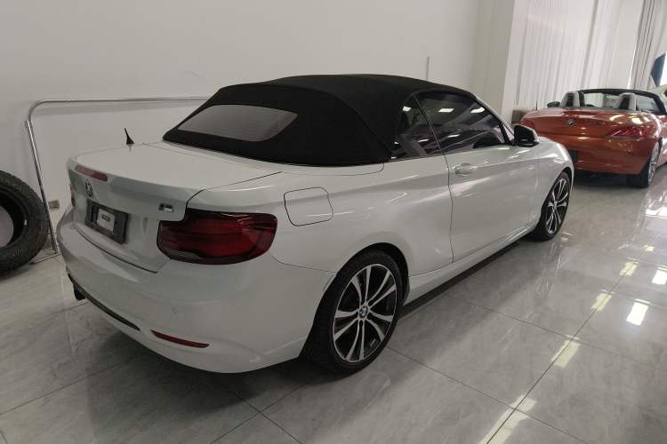 Used BMW 2 Series 2019 225i Convertible Coupe Sports Design Package
