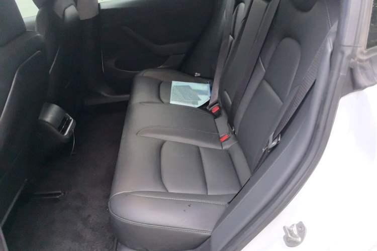 Used Tesla Model 3 2019 Long-Range All-Wheel-Drive Version