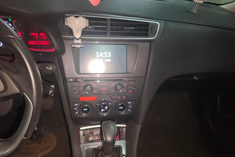 Used DS 5LS 2015 1.6T Elegant Edition THP160