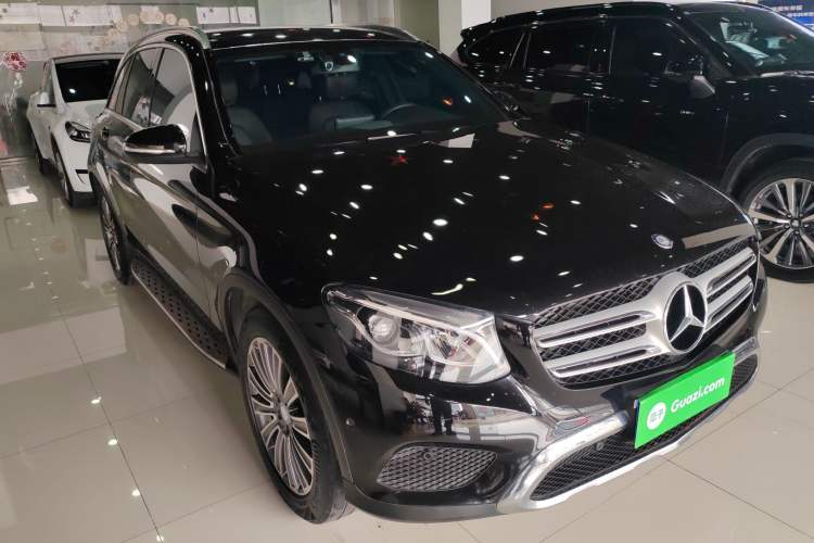 Used Mercedes-Benz GLC 2017 GLC 200 4MATIC
