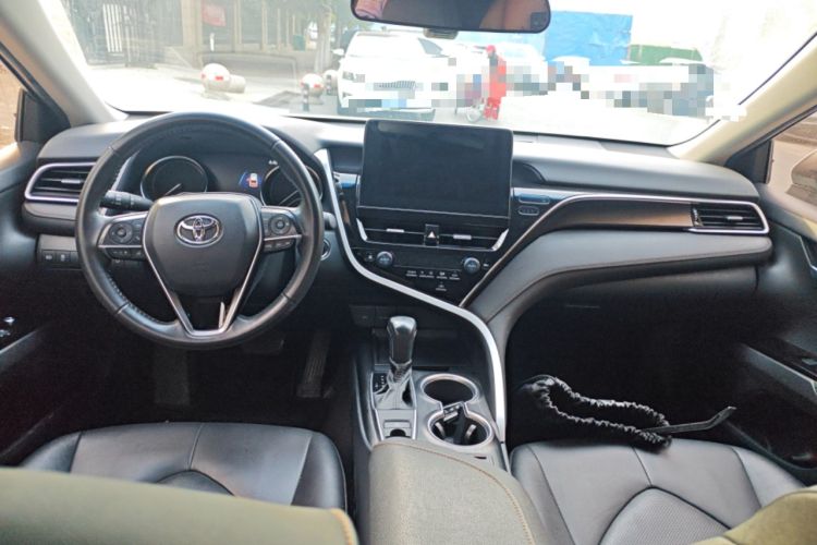 Used Toyota Camry 2021 2.0G Luxury Edition