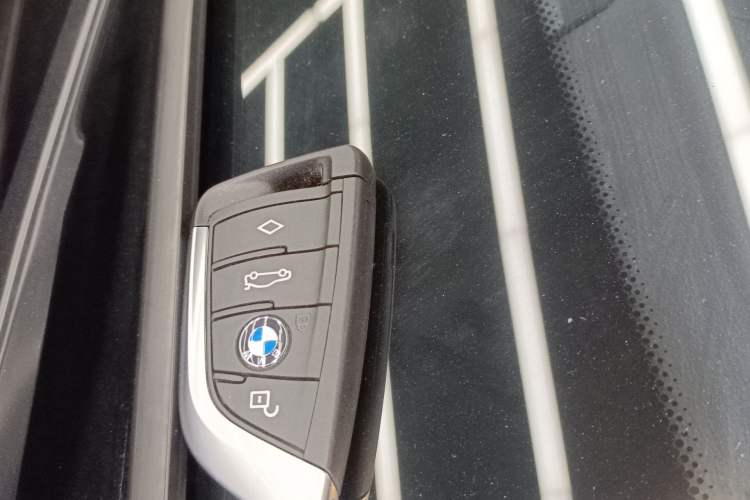 Used BMW X3 2022 Second Facelift xDrive30i Leading Edition M Night Sky Package
