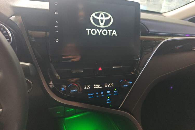 Used Toyota Camry 2021 2.5S Fēngshàng Edition Audio And AC Panel