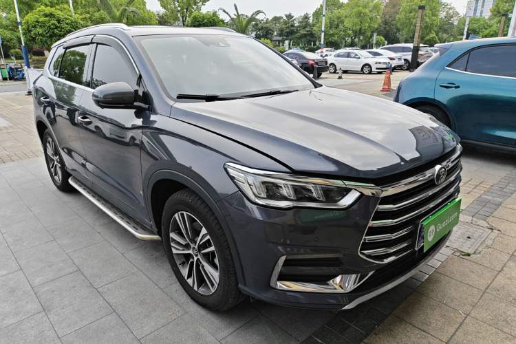 Used BYD Song Pro 2019 1.5T Automatic Luxury Model Front Right 45 Deg