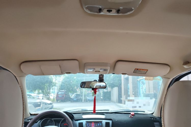 Used Haima Qishi 2011 2.0L Silk Road Limited Edition
