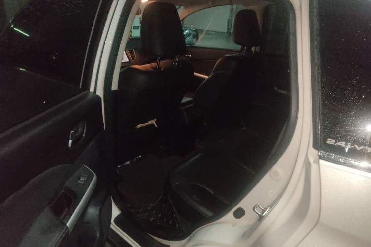 Used Honda CR-V 2015 2.4L four-wheel drive luxury version
