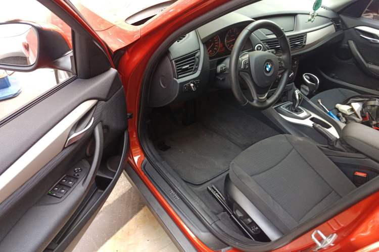 Used BMW X1 2014 sDrive18i Fashion Model Driver Seat