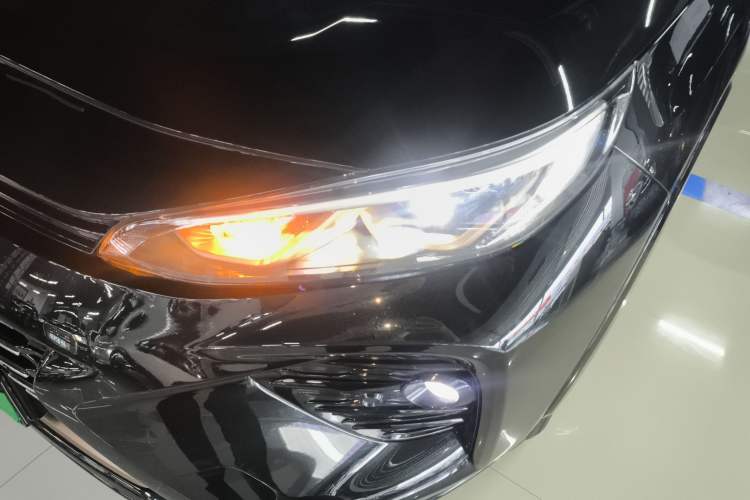 Used Toyota Wildlander 2024 Dual-Motor 2.5L E-CVT Two-Wheel Drive Luxury PLUS Edition