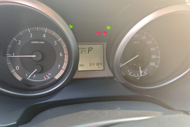 Used Toyota Prado 2016 2.7L Automatic Standard Edition Odometer Close Up