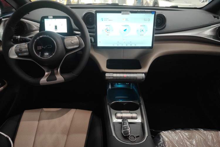 Used BYD Dolphin 2025 420km Free Edition