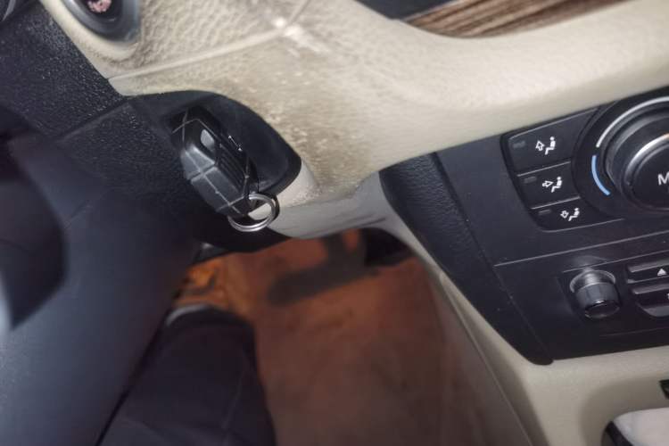 Used BMW X1 2012 xDrive20i Vehicle Key