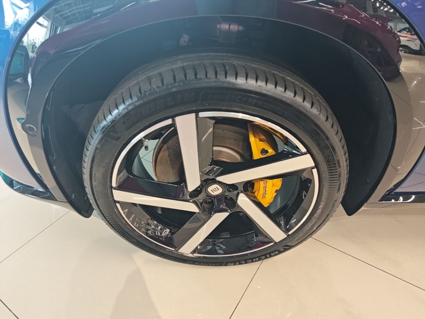 Xiaomi Auto YU7 2025 Ultra-Long Range High-Performance All-Wheel-Drive Max Edition — снимка 10