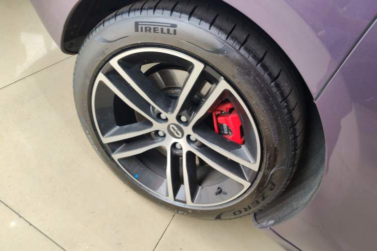 Used Hima AITO M5 2025 Extended-Range Ultra All-Wheel-Drive Version Exterior 5