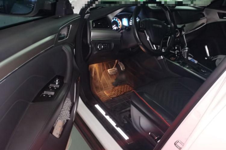 Used Haval H7 2017 Blue-Label H7L 2.0T Automatic Luxury Model