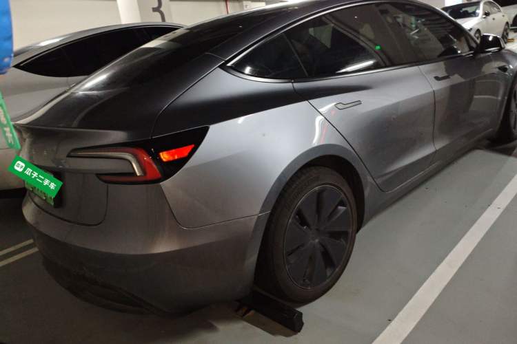 Used Tesla Model 3 2025 Rear-Wheel-Drive Version Rear Right 45 Deg