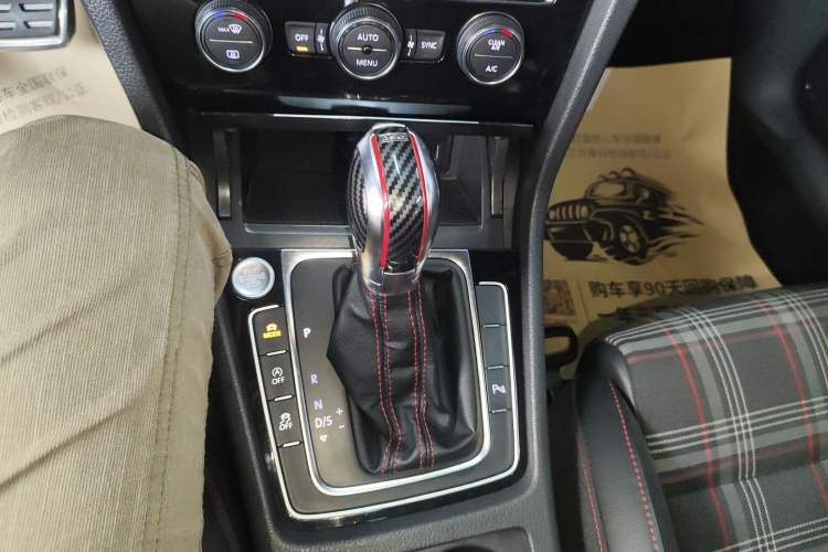 Used Volkswagen Golf GTI 2018 2.0 TSI GTI
