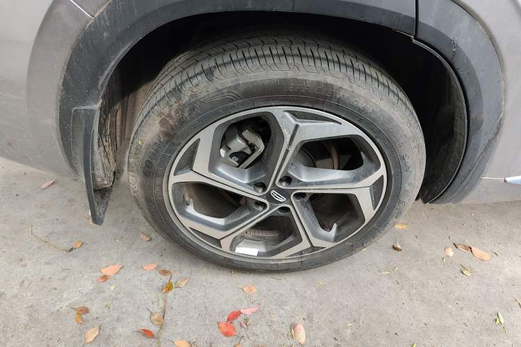 Used Geely Auto Monjaro L 2024 2.0TD High-Power Automatic Two-Wheel Drive Yunqi Version Right Rear Wheel Hub