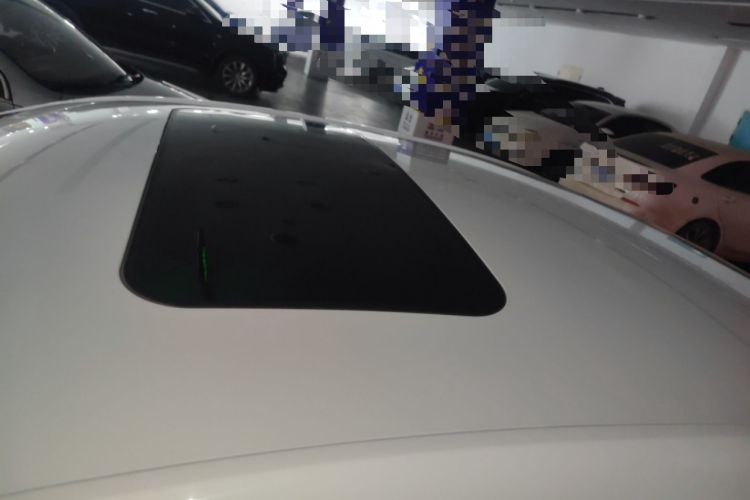 Used Roewe i5 2021 Revised Version 1.5L CVT Diamond Edition Roof