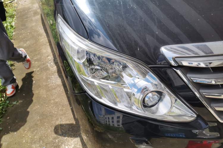 Used Toyota Alphard 2011 3.5L Luxury Edition Right Front Headlight