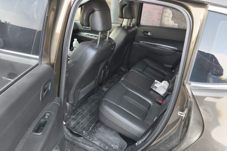 Used Peugeot 3008 2013 1.6THP Automatic Prestige Edition Left Rear Seat