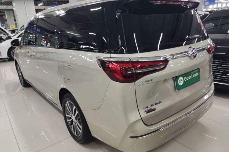 Used Buick GL8 2023 ES Lu Zun Deluxe Model
