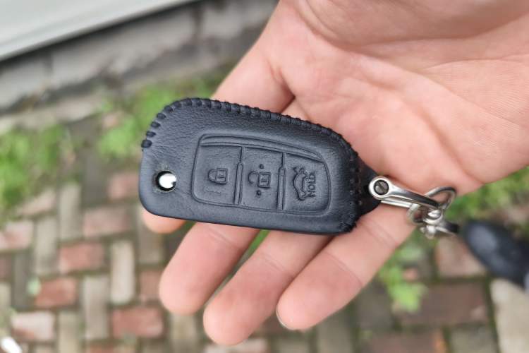 Used Nissan Sylphy 2022 Classic 1.6XE CVT Comfort Edition Vehicle Key