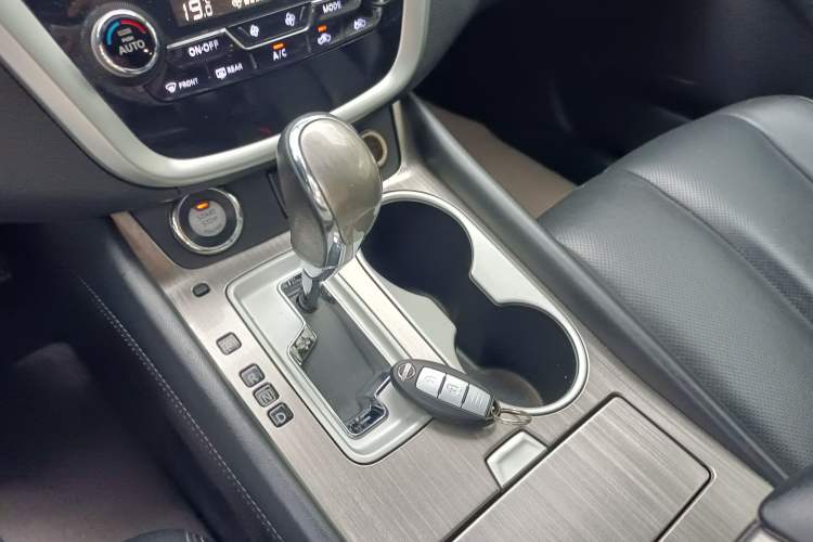 Used Nissan Murano 2015 2.5L XL Two-Wheel Drive Smart Edition