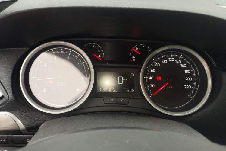 Used Peugeot 408 2014 1.8L Automatic Luxury Edition
