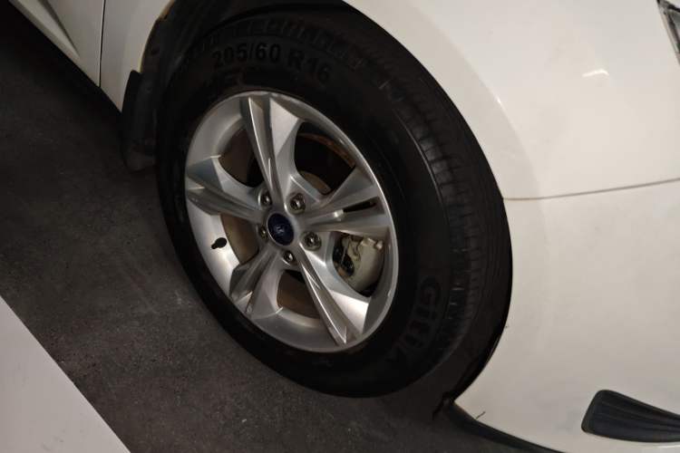 Used Ford Focus 2018 Hatchback Classic 1.6L Automatic Comfort Plus SmartDrive Edition