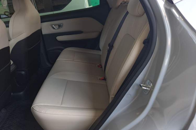 Used Wuling Bingo PLUS 2024 401 km Range 5-Seater Version