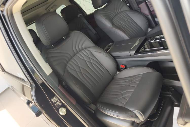 Used GAC Trumpchi M8 2024 Master Series 400T Prestige Edition