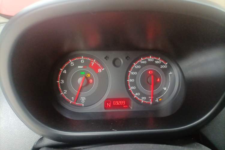 Used MG 3 2016 1.3L AMT Comfort Edition Instrument Cluster
