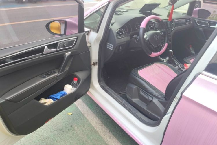 Used Volkswagen Golf 2015 1.4TSI Sportsvan Driver Seat