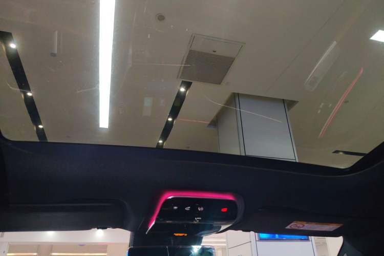 Used Mercedes-Benz GLC Coupe 2025 GLC 260 4MATIC Coupe SUV Headliner