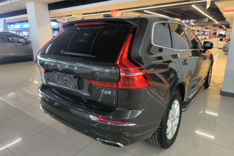 Used Volvo XC60 2021 T5 4x4 Smart Luxury Edition
