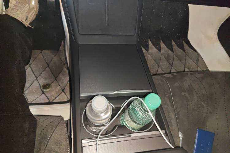 Used Tesla Model 3 2023 Long-Range All-Wheel-Drive Version