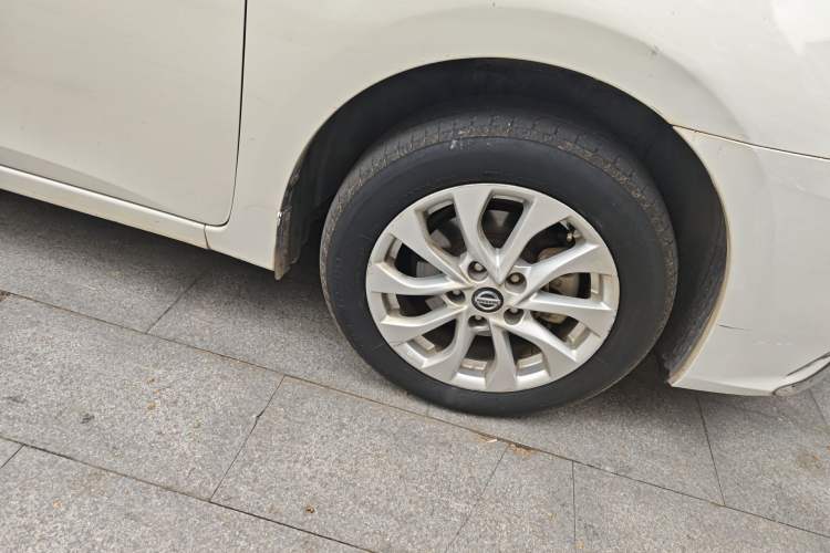 Used Nissan Sylphy 2019 1.6XV CVT Smart Connect Luxury Edition China VI Standard Right Front Wheel Hub