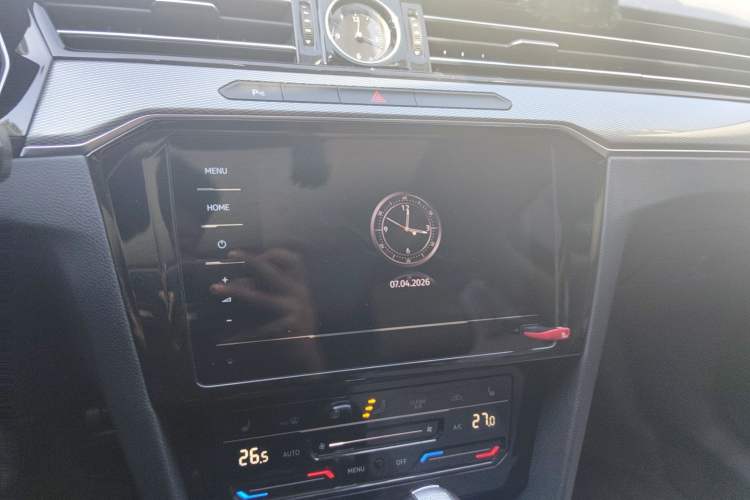 Used Volkswagen Magotan 2023 2 Million Units Limited Edition 330TSI DSG Leading Version Audio And AC Panel