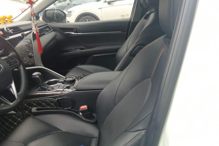 Used Toyota Camry 2019 2.0G Luxury Edition China VI Standard
