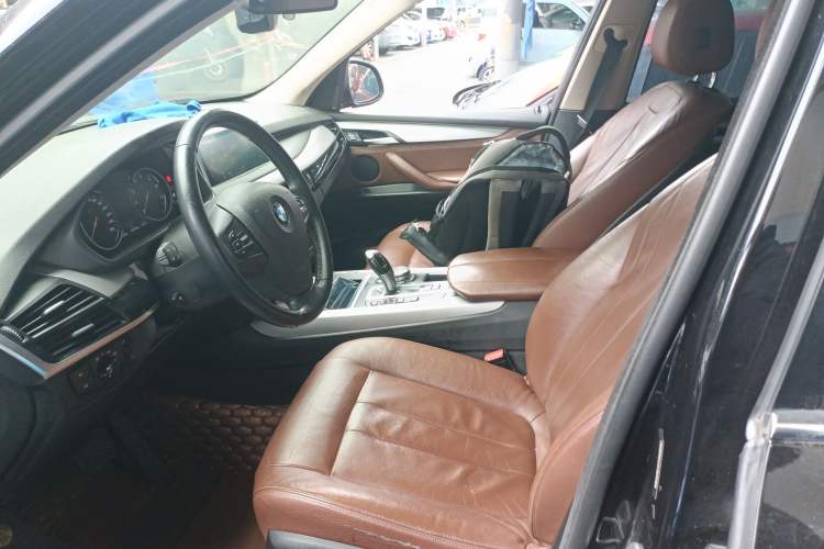Used BMW X5  Left Front Seat