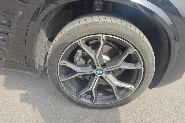 Used BMW X5 2023 xDrive 30Li Luxury M Sport Night Edition Package