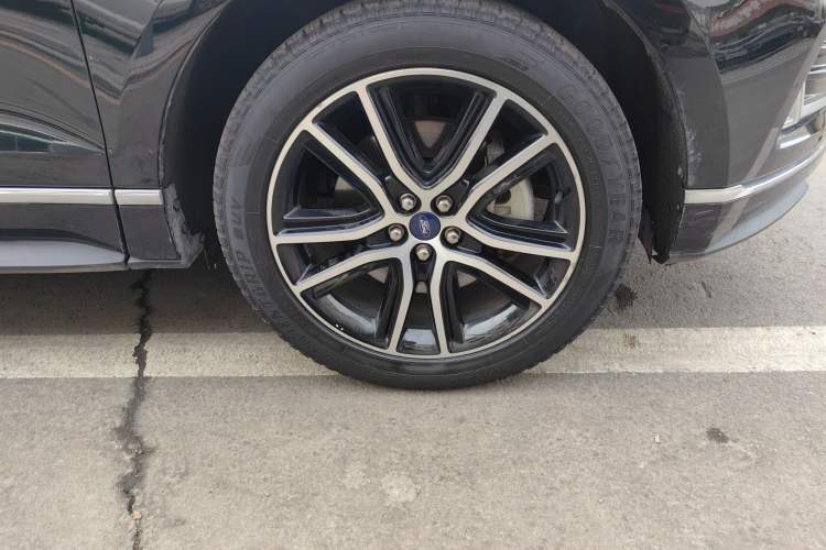 Used Ford Edge 2020 EcoBoost 245 Two-Wheel Drive Titanium 7-Seater