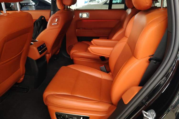 Used Li Auto L8 2023 Pro Model
