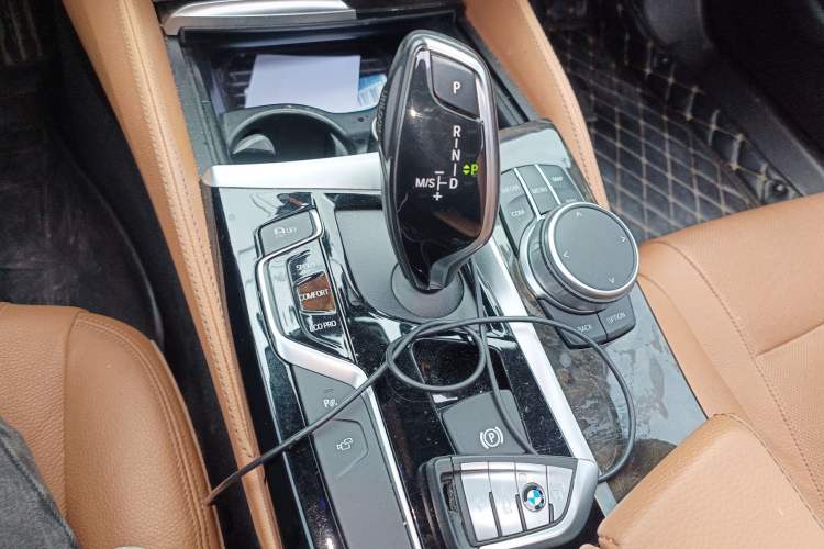 Used BMW 5 Series 2018 530Li Luxury Edition M Sport Package